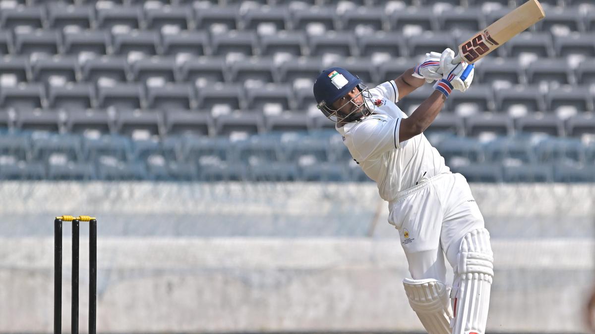 Ranji Trophy 2025-26: Sarfaraz double ton takes Mumbai to mammoth 560 against Hyderabad on Day 2